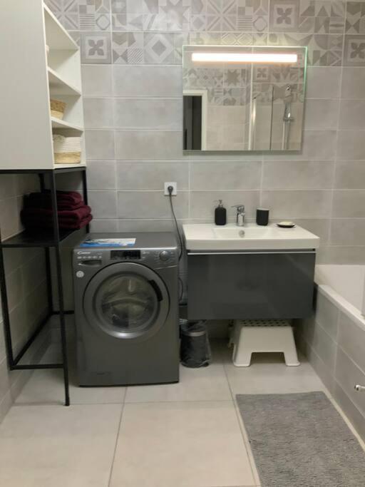Logement Cosy Climatise Avec Parking Екс ан Прованс Екстериор снимка